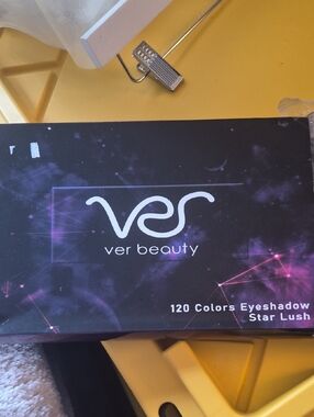 Ver beauty 120 color eyeshadow pallet